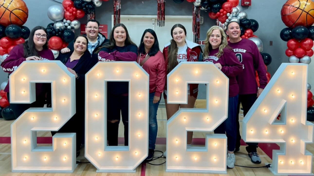 4'2"FT Light-Up Marquee Numbers 0–9 + Extra 2