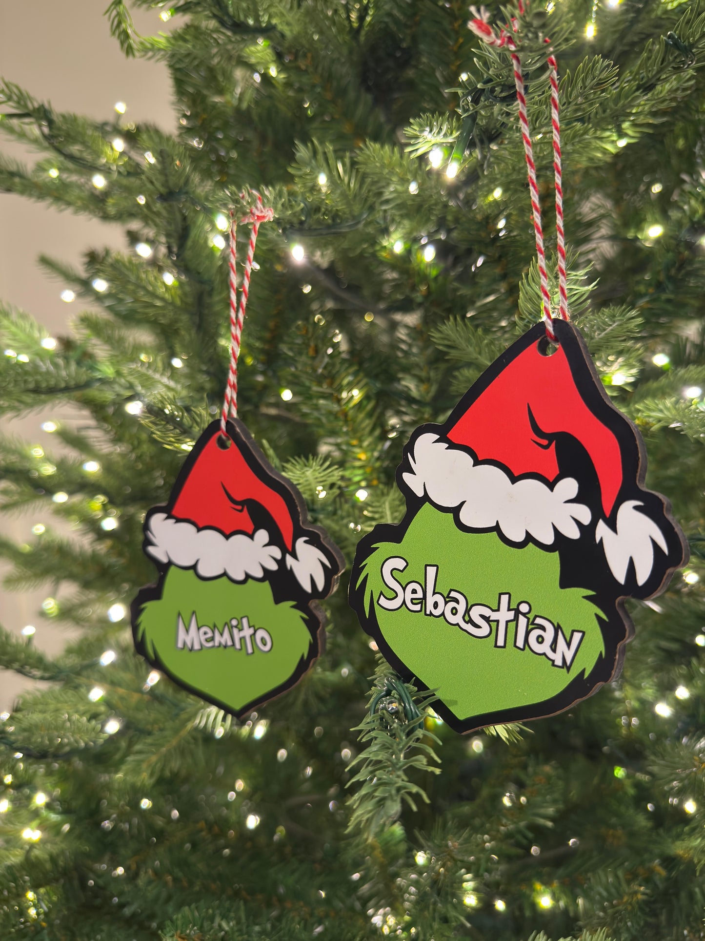 Grinch Print On Wood Ornament SETS